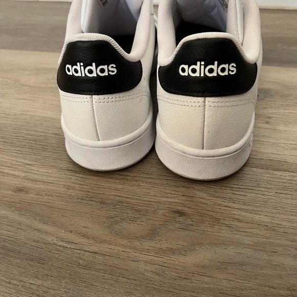 Adidas Grand Court - Classic Cloudfoam Men's Shoes - Picture 5 of 6